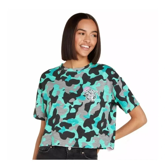 Disney Grogu Mandalorian Star Wars Crop Top NWT - Picture 1 of 7